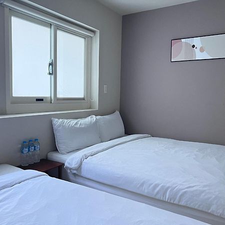 微趣 Wechill Hotel Tainan Exterior photo