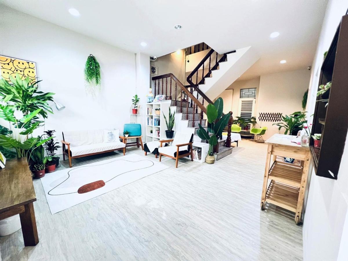 微趣 Wechill Hotel Tainan Exterior photo