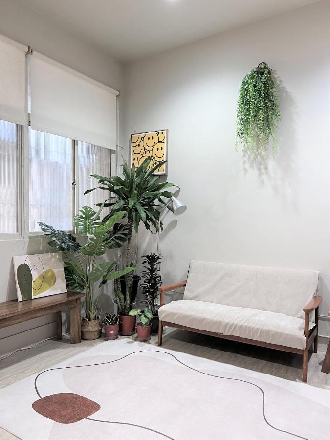 微趣 Wechill Hotel Tainan Exterior photo
