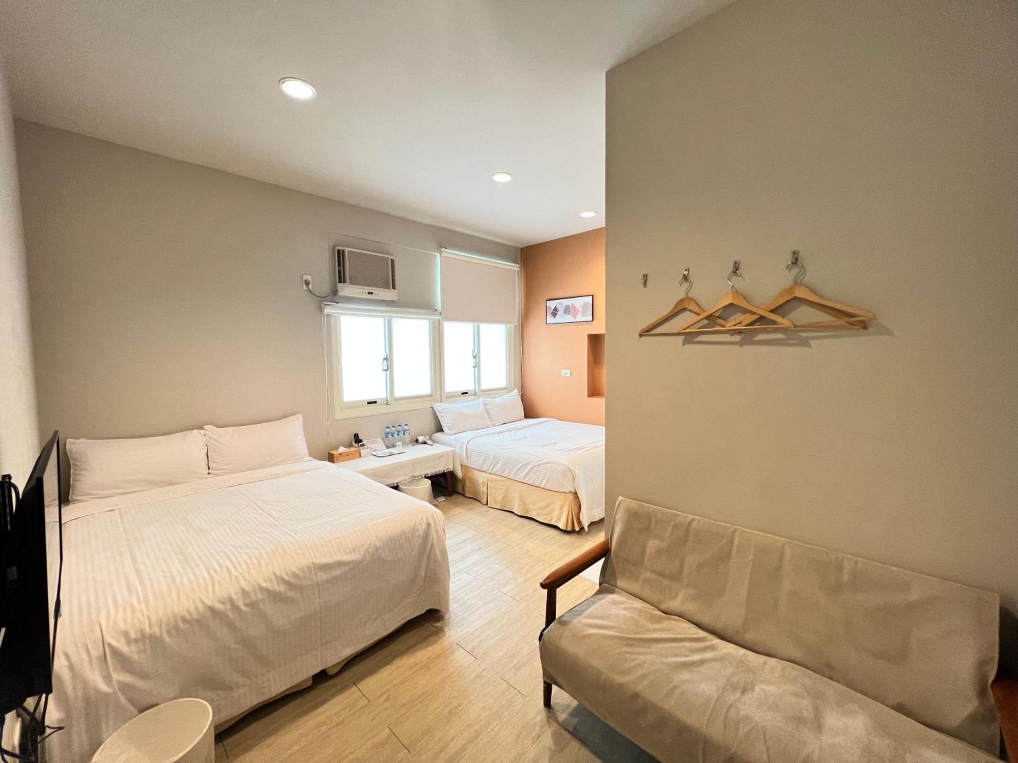 微趣 Wechill Hotel Tainan Exterior photo