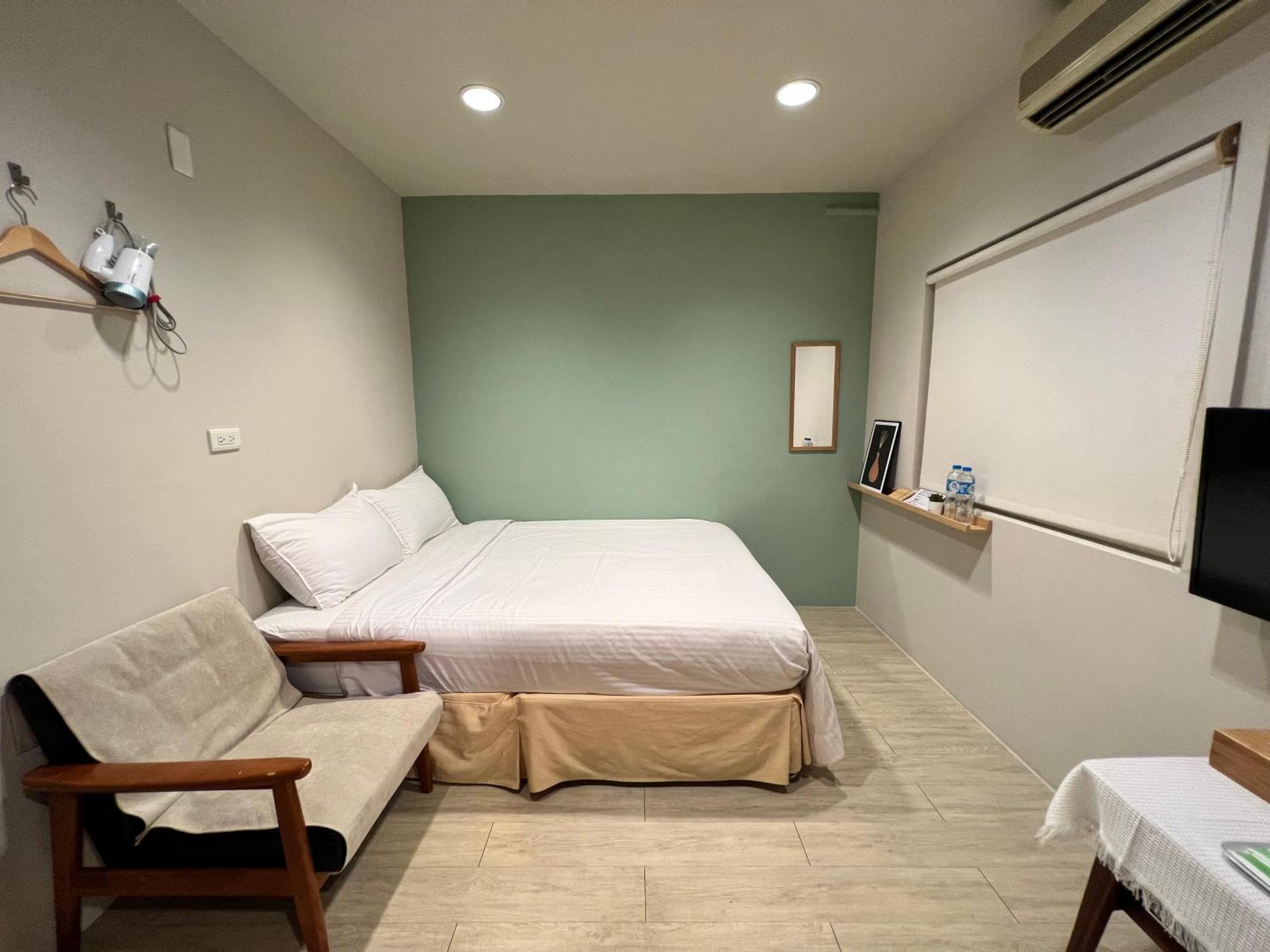 微趣 Wechill Hotel Tainan Exterior photo