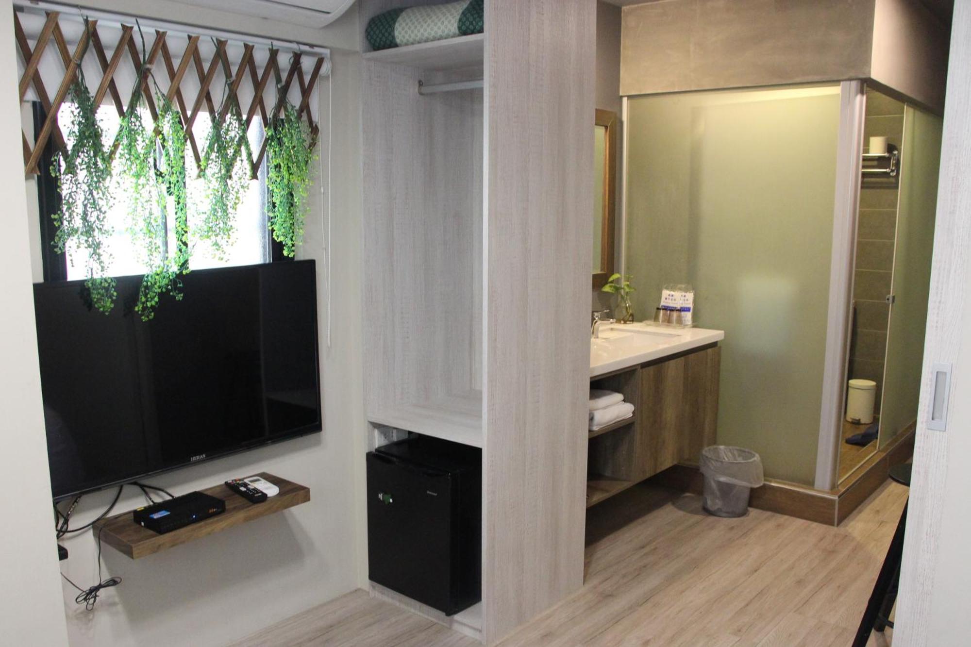 微趣 Wechill Hotel Tainan Exterior photo